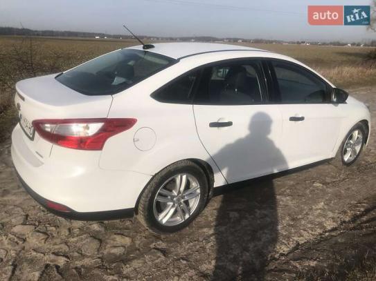 Ford Focus 2013 in Raten