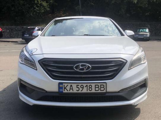 Hyundai Sonata 2014г. в рассрочку