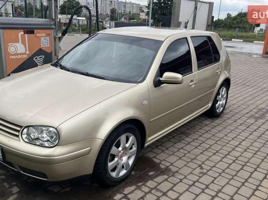Volkswagen Golf                            2003г. в рассрочку