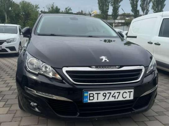 Peugeot 308
                             2015г. в рассрочку