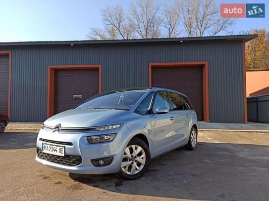 Citroen C4 picasso 2013г. в рассрочку