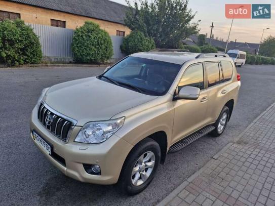 Toyota Land cruiser prado
              2013г. в рассрочку