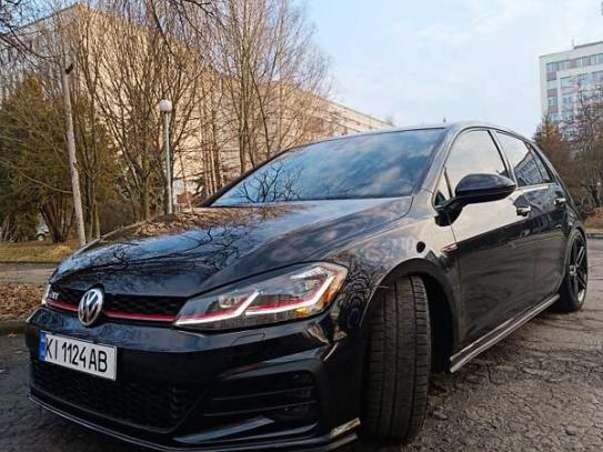 Volkswagen Golf gti                        2018г. в рассрочку