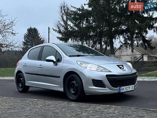 Peugeot 207 2008г. в рассрочку