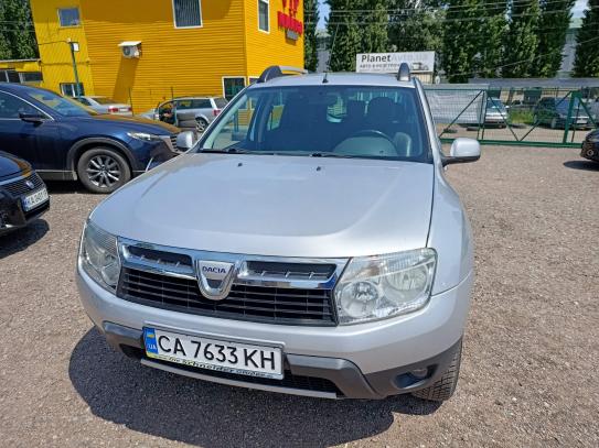 Dacia Duster
                          2010г. в рассрочку