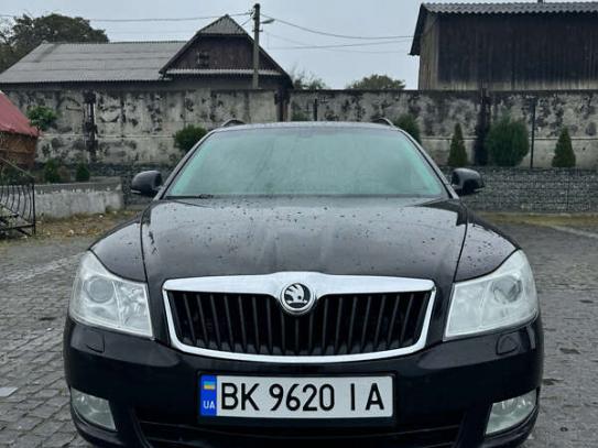 Skoda Octavia 2010г. в рассрочку