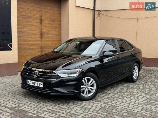 Volkswagen Jetta
                           2019г. в рассрочку