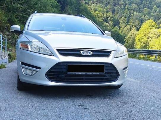 Ford Mondeo                          2011г. в рассрочку
