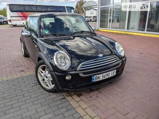 Mini Cooper 2005р. у розстрочку