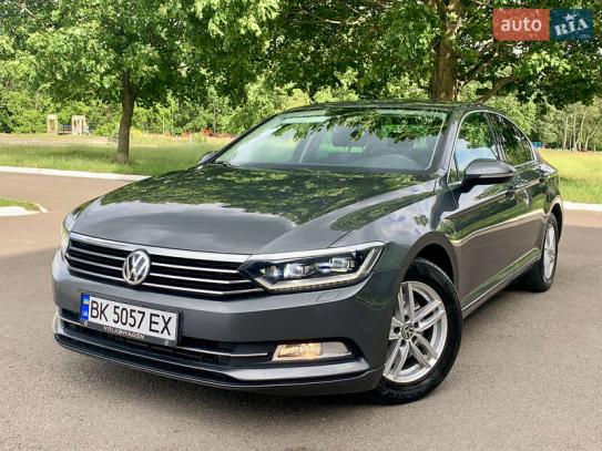 Volkswagen Passat
                          2016г. в рассрочку