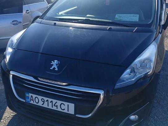 Peugeot 5008 2014г. в рассрочку