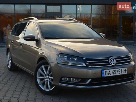 Volkswagen Passat
                          2011г. в рассрочку
