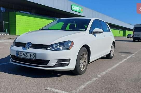 Volkswagen Golf
                            2017г. в рассрочку