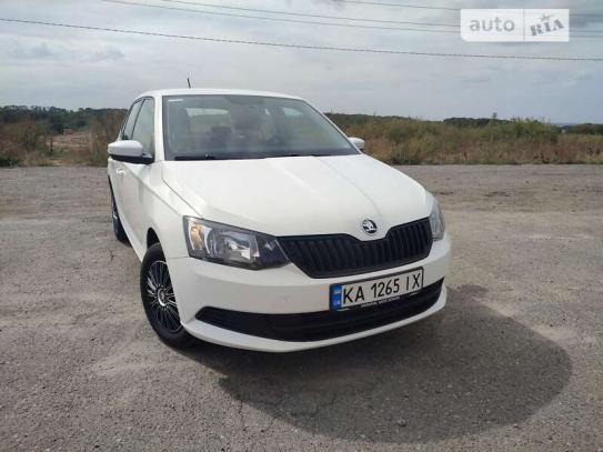 Skoda Fabia 2018г. в рассрочку