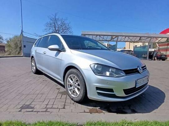 Volkswagen Golf
                            2015г. в рассрочку