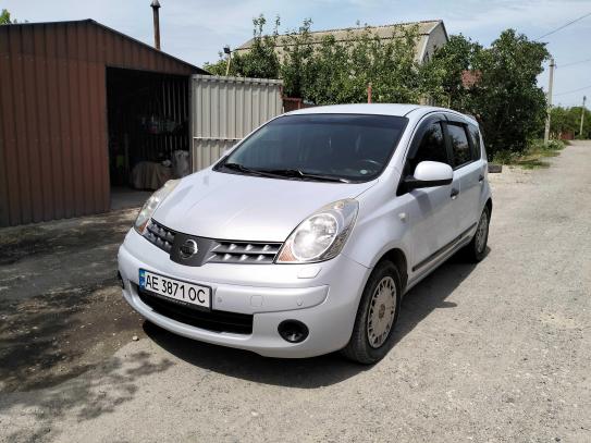 Nissan Note                            2008г. в рассрочку