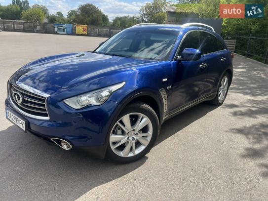 Infiniti Qx70                            2014г. в рассрочку