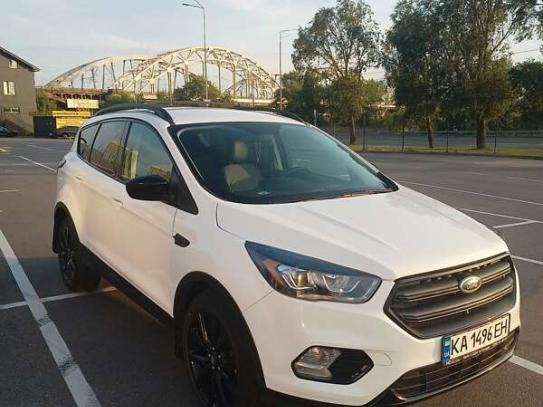 Ford Escape 2018 in Raten