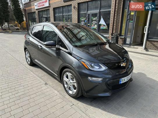 Chevrolet Bolt ev                         2017г. в рассрочку