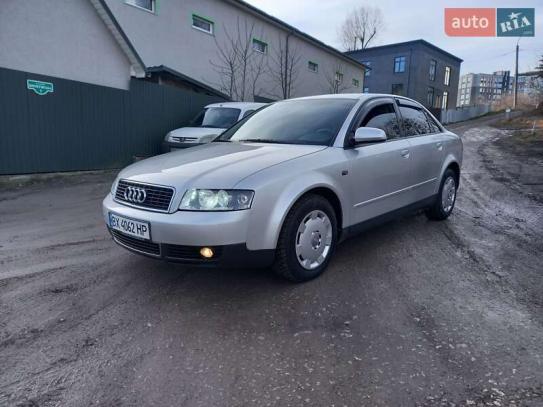 Audi A4                              2001г. в рассрочку