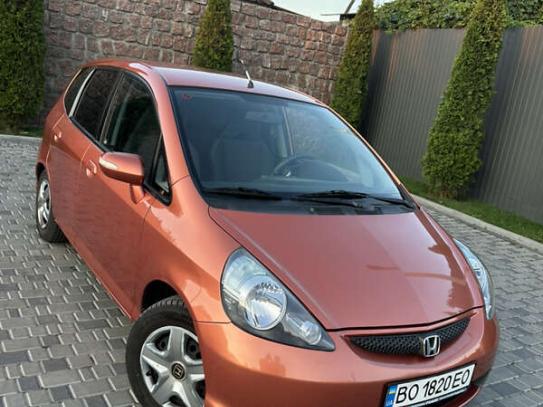 Honda Jazz                            2006г. в рассрочку