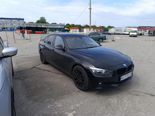 Bmw 320i                            2015г. в рассрочку