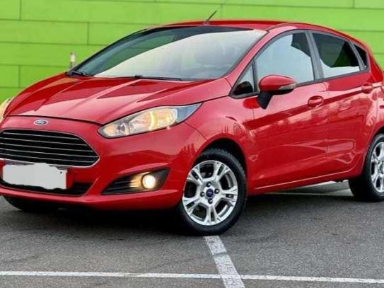 Ford Fiesta 2013р. у розстрочку