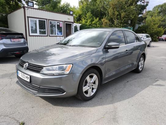Volkswagen Jetta                           2014г. в рассрочку