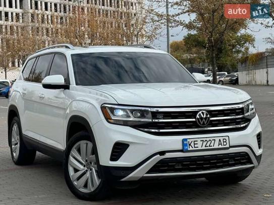 Volkswagen Atlas 2021г. в рассрочку