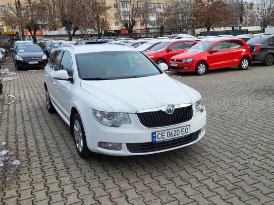 Skoda Superb 2011р. у розстрочку