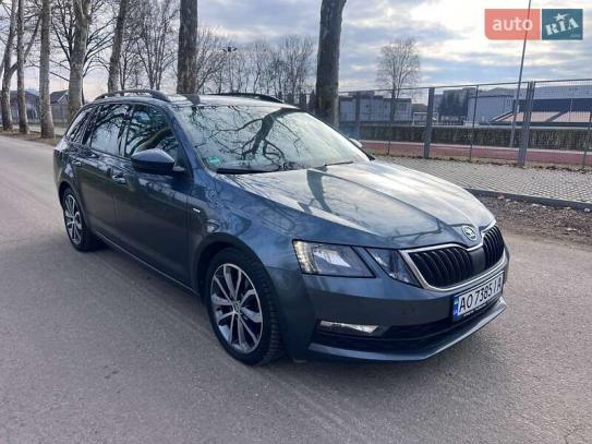 Skoda Octavia
                         2017г. в рассрочку