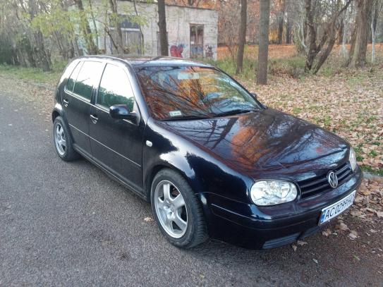 Volkswagen Golf
                            2001г. в рассрочку