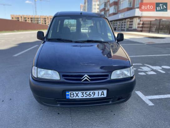Citroen Berlingo
                        2002г. в рассрочку