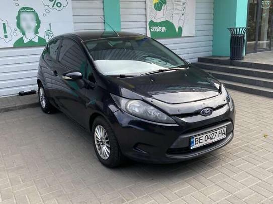 Ford Fiesta 2010р. у розстрочку