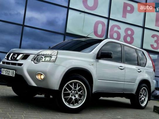 Nissan X-trail                         2011г. в рассрочку