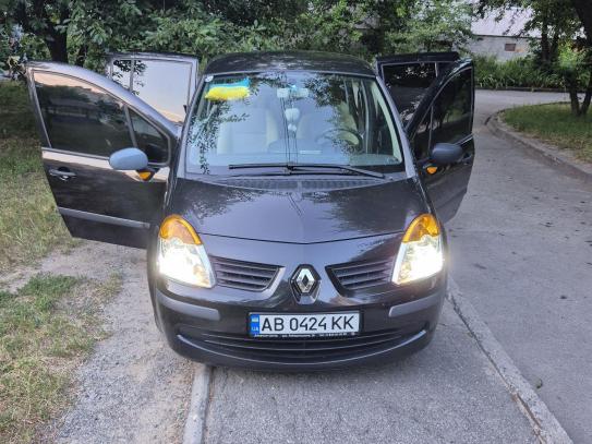 Renault Modus                           2006г. в рассрочку