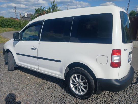 Volkswagen Caddy 2005р. у розстрочку