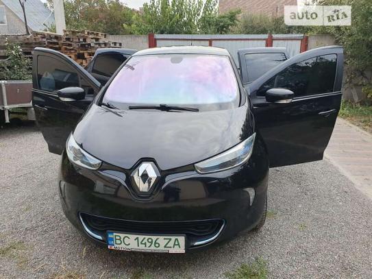 Renault Zoe 2013г. в рассрочку