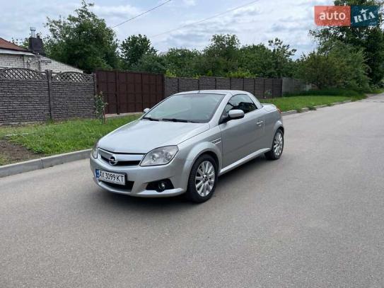 Opel Tigra                           2005г. в рассрочку