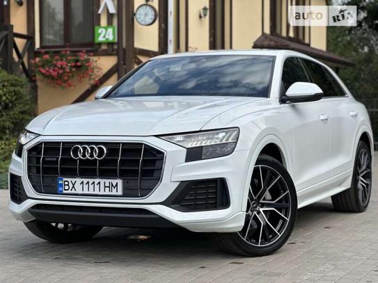 Audi Q8 2019г. в рассрочку