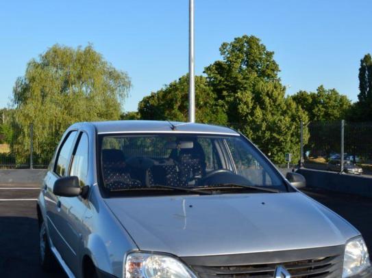 Renault Logan
                           2012г. в рассрочку