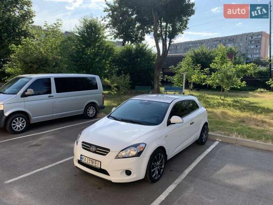 Kia Ceed
                            2009г. в рассрочку