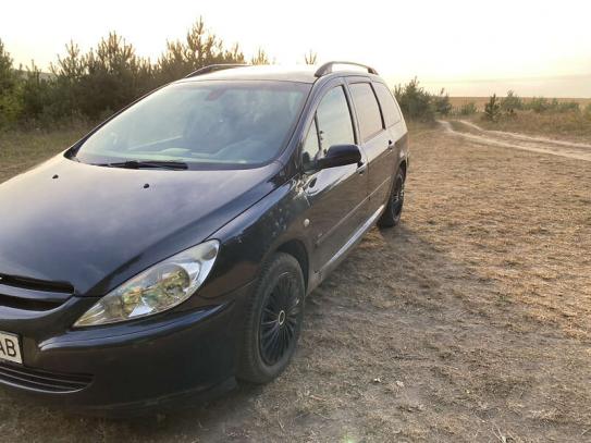 Peugeot 307 2003г. в рассрочку