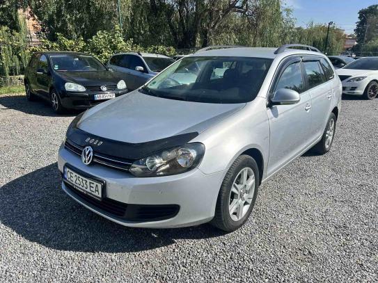 Volkswagen Golf 2010г. в рассрочку