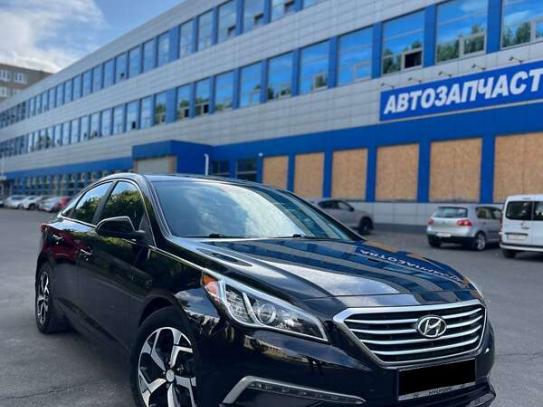 Hyundai Sonata 2015г. в рассрочку