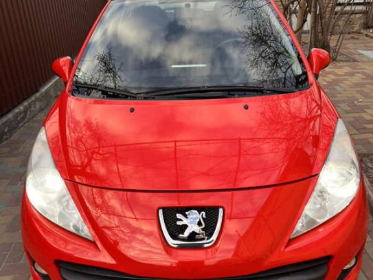 Peugeot 207
                             2013г. в рассрочку