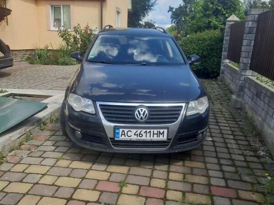 Volkswagen Passat 2008р. у розстрочку