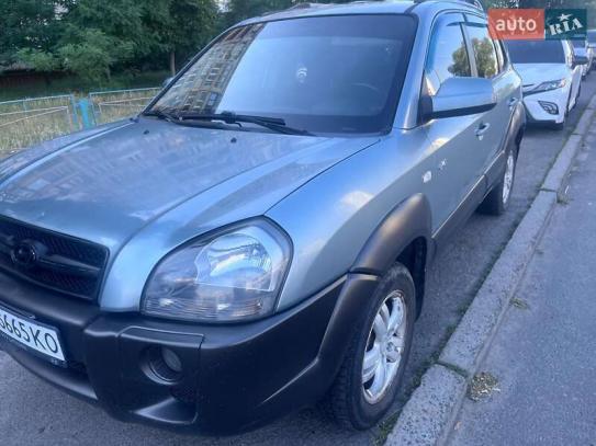 Hyundai Tucson
                          2007г. в рассрочку