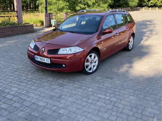 Renault Megane                          2006г. в рассрочку