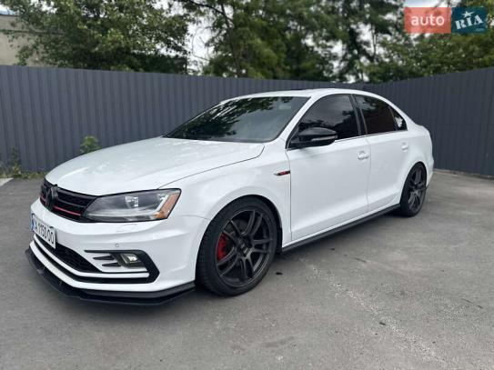 Volkswagen Jetta
                           2017г. в рассрочку